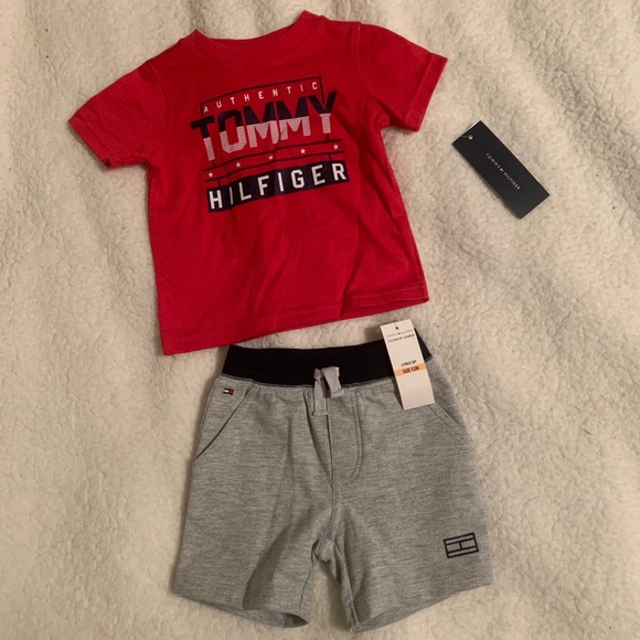 tommy hilfiger t shirt and shorts set